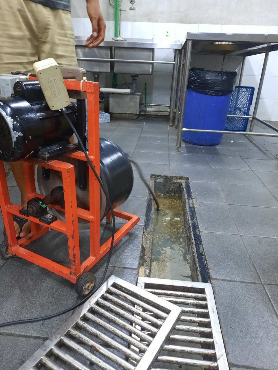 Tim Jagoan Pipa Mampet Bali Bekerja